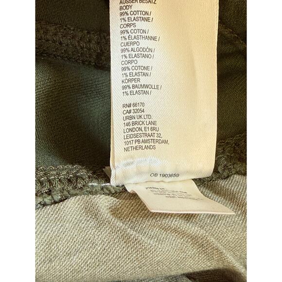 NWT Anthropologie Pilcro Heritage Kenna Mid-Rise Barrel Jeans Green Size 25P - Picture 6 of 6